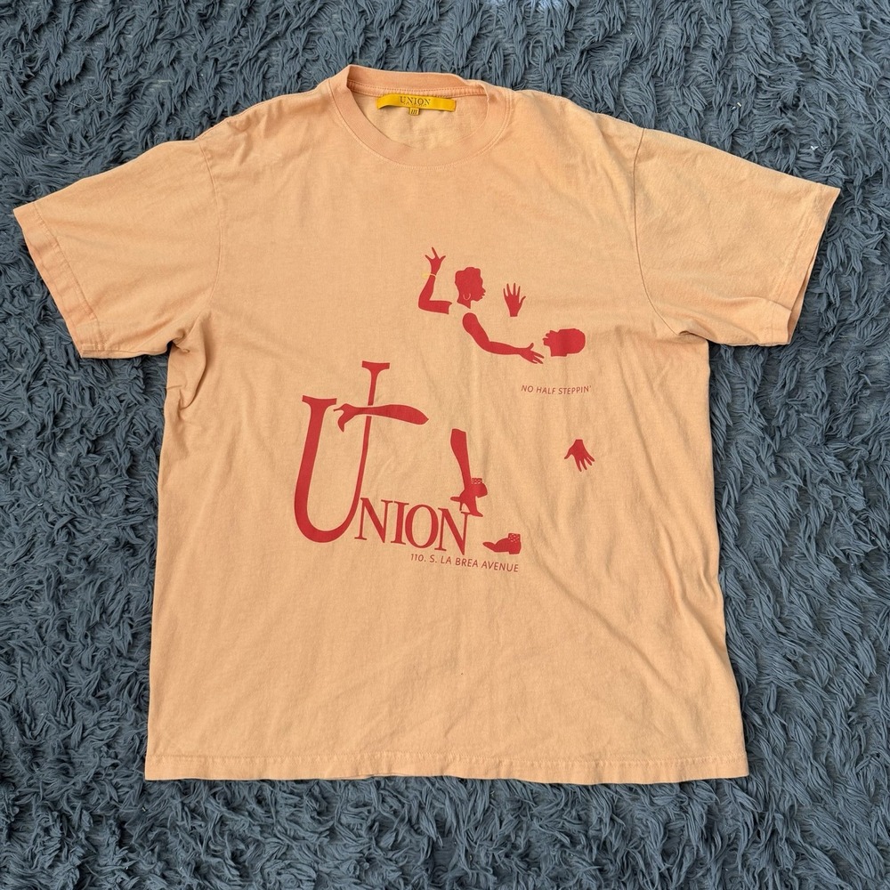 Union La No Half Steppin Shirt Men's Size Large Peach Streetwear